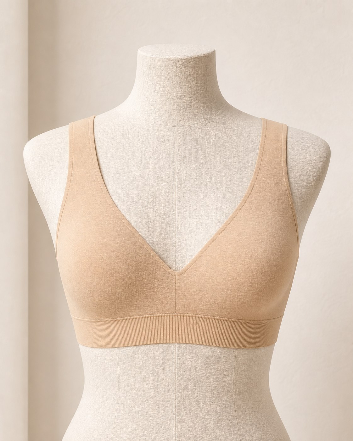 Seamless wireless comfort bra product photo